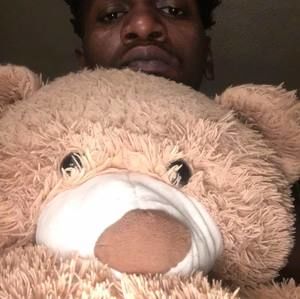 Meet your Posher, Dominic